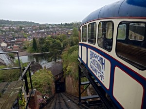 El Bridgnorth Cliff Railway es el principal atractivo de la ciudad. Foto: Jeremy Segrott.